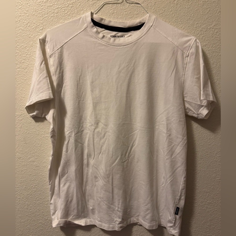 Kenneth Cole Men's White Short Sleeve Crewneck T-Shirt - Essential Tee